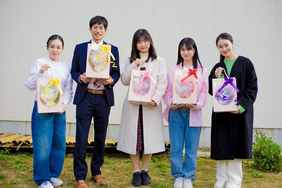 一昨年、キャスティングと撮影を担当させていただいた長編映画の３度目の上映が、市民ホールのスクリーンで行われるとのこと。

佐賀と北海道での半年間にわたる撮影を経て、参加してくださった出演者の皆さんが費やした時間や表現が、きちんと誰かに届く場になることを願っています。