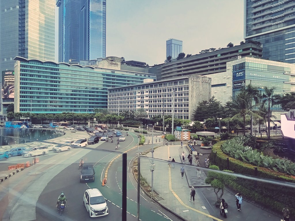 rei von peanuts tweet media