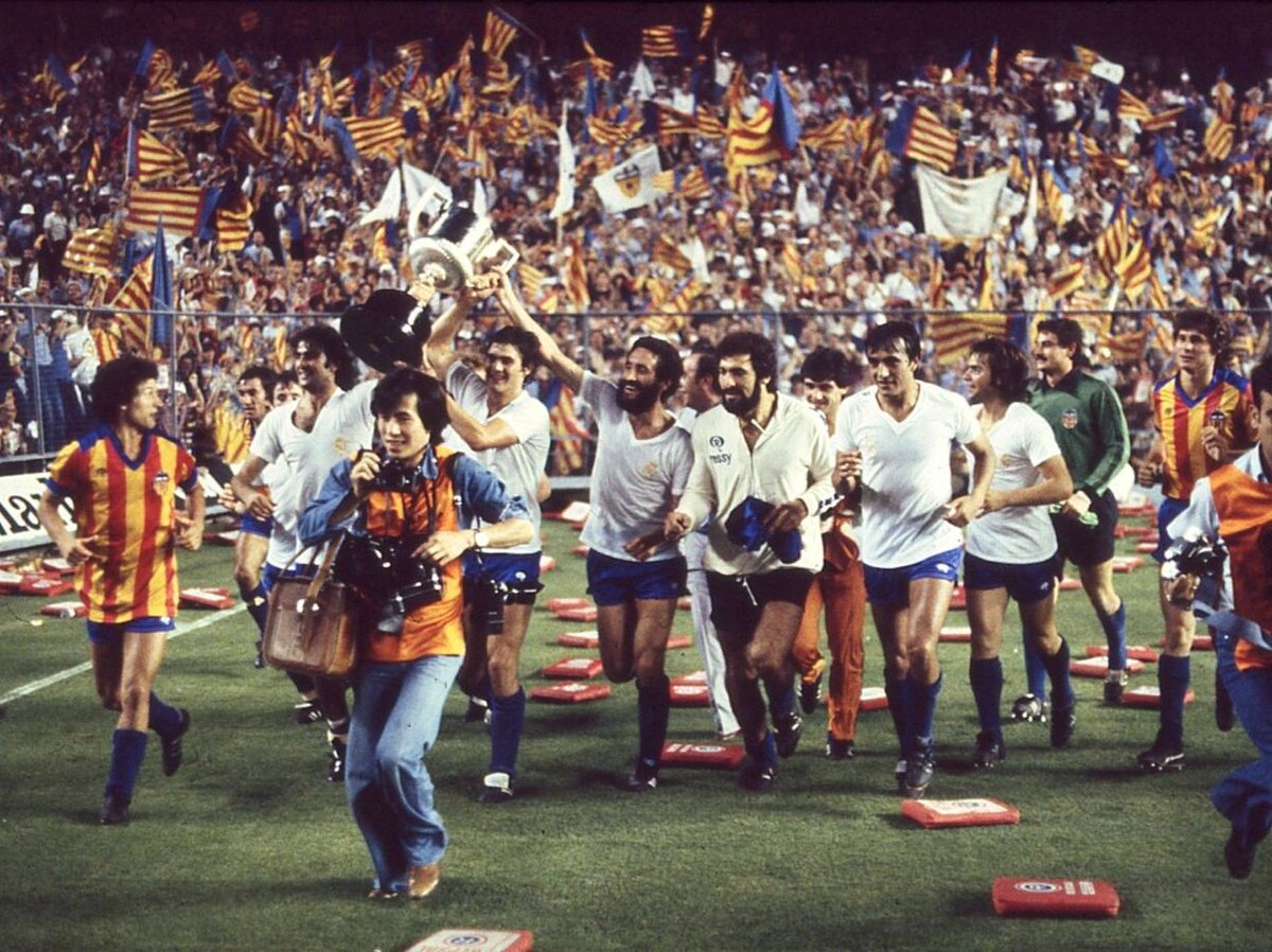 Valencianisme 💙❤️💛 tweet media