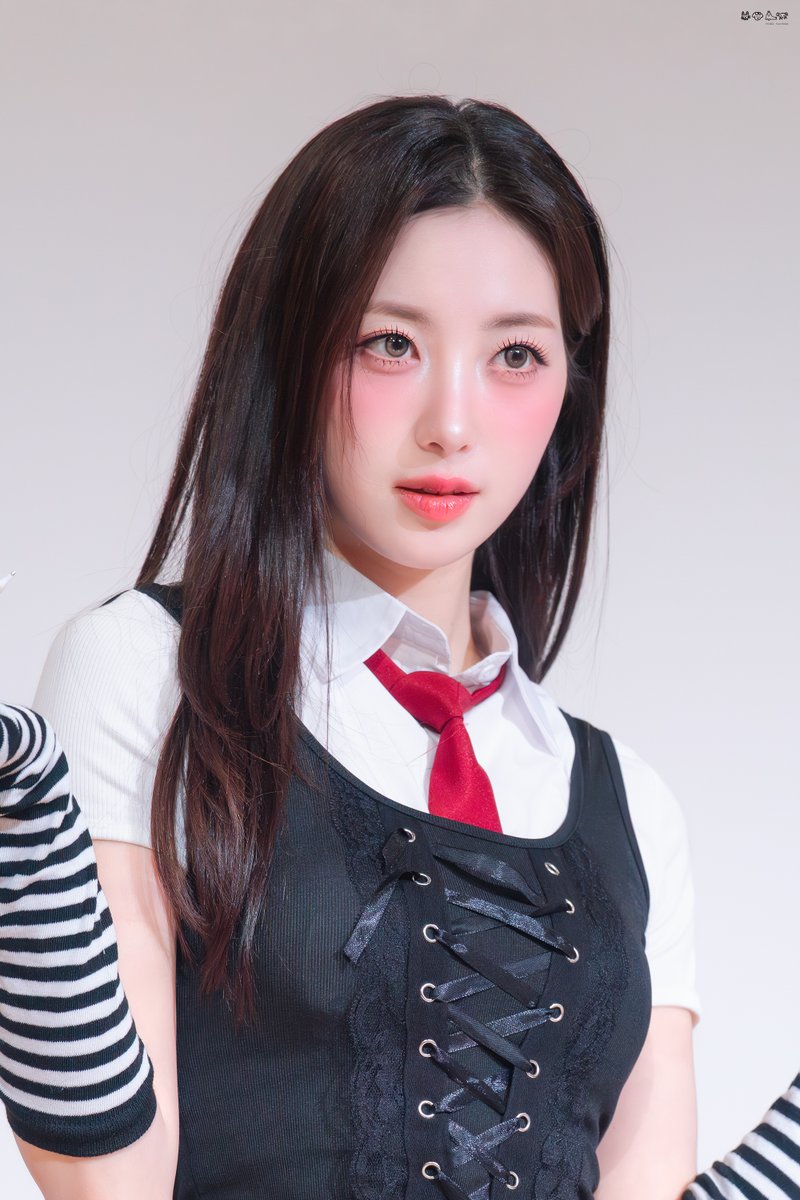 𝐘𝐨𝐮𝐫 𝐌𝐞𝐥𝐨𝐝𝐲 tweet media