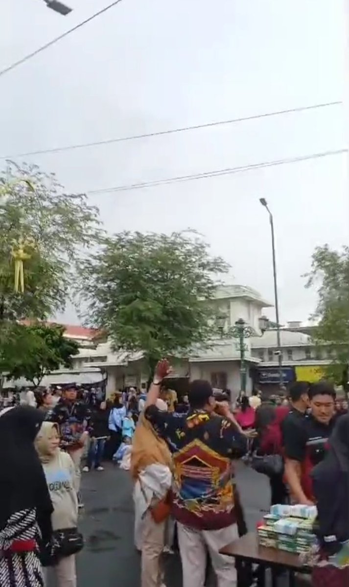 sopo aku tweet media