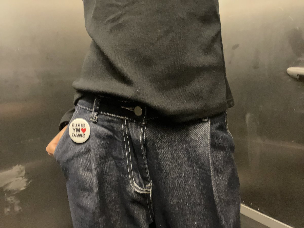 hotliterate's tweet image. #ido love me some pin on jeans