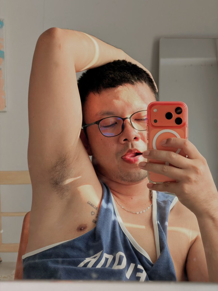 BondBond tweet media