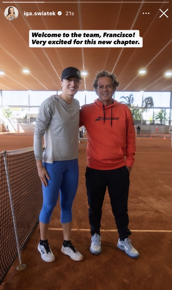 tennisarchives_'s tweet image. IGA SWIATEK JUST HARD LAUNCHED HER NEW COACH