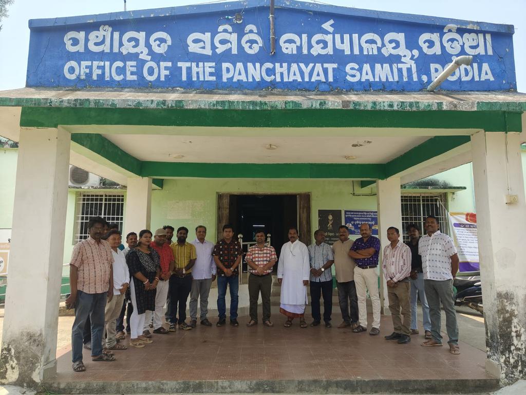 BlockPodia's tweet image. Celebration of Aama Posaka Aama Parichaya Divas  on eve of ODIA PAKHYA 2026 at Panchayat  Samiti #Podia.
@zp_malkangiri @dm_malkangiri @IPR_Odisha @Culturedeptt @PRDeptOdisha