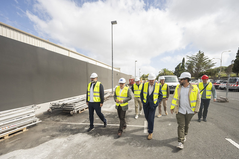 GranCanariaCab's tweet image. 🏟️ El Cabildo impulsa la renovación del Pabellón Polideportivo de la ULPGC con una inversión de más de 1,25 M€.

Mejoras en eficiencia, confort y vestuarios en una instalación abierta a la comunidad universitaria y la ciudadanía.

#GranCanaria #Deporte