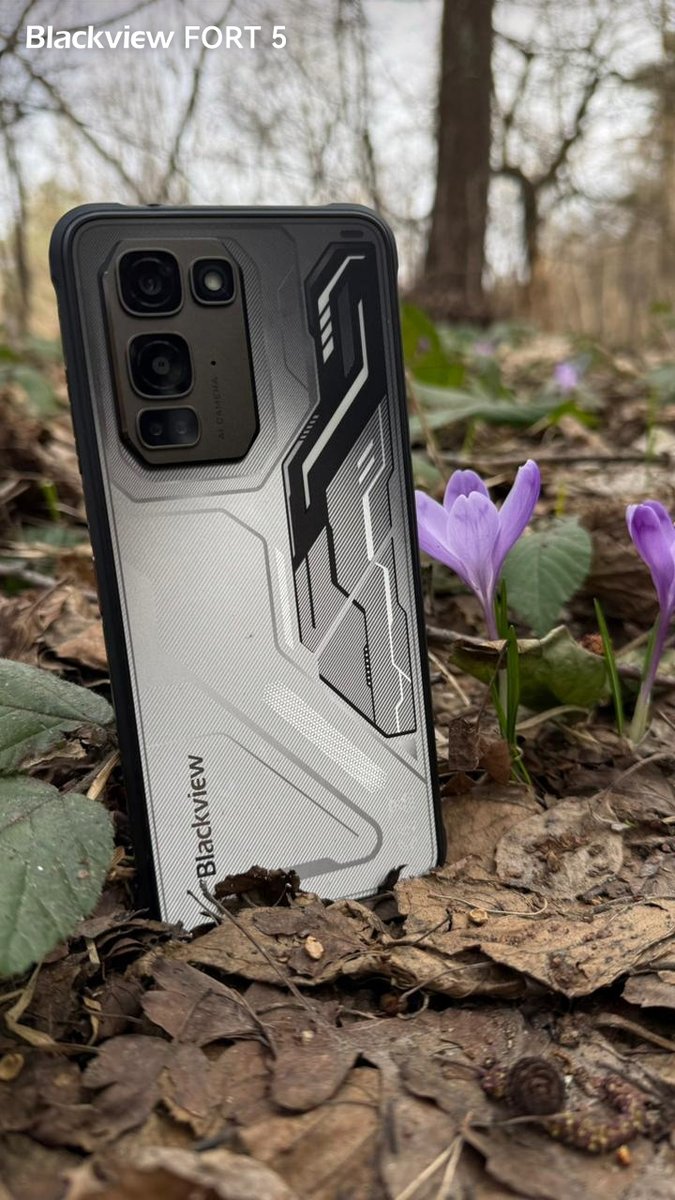 BlackviewPhone's tweet photo. Caught between petals and power 💜⚡ FORT 5 blends right into the outdoors—tough enough for the trail, chill enough to vibe with spring. Who says tech doesn't belong in the wild? 🌲
#FORT5 #NatureVibes #OutdoorReady #StayWild #Blackview
Explore more: https://t.co/t59nUUfQpL https://t.co/l1MDrRxbm7