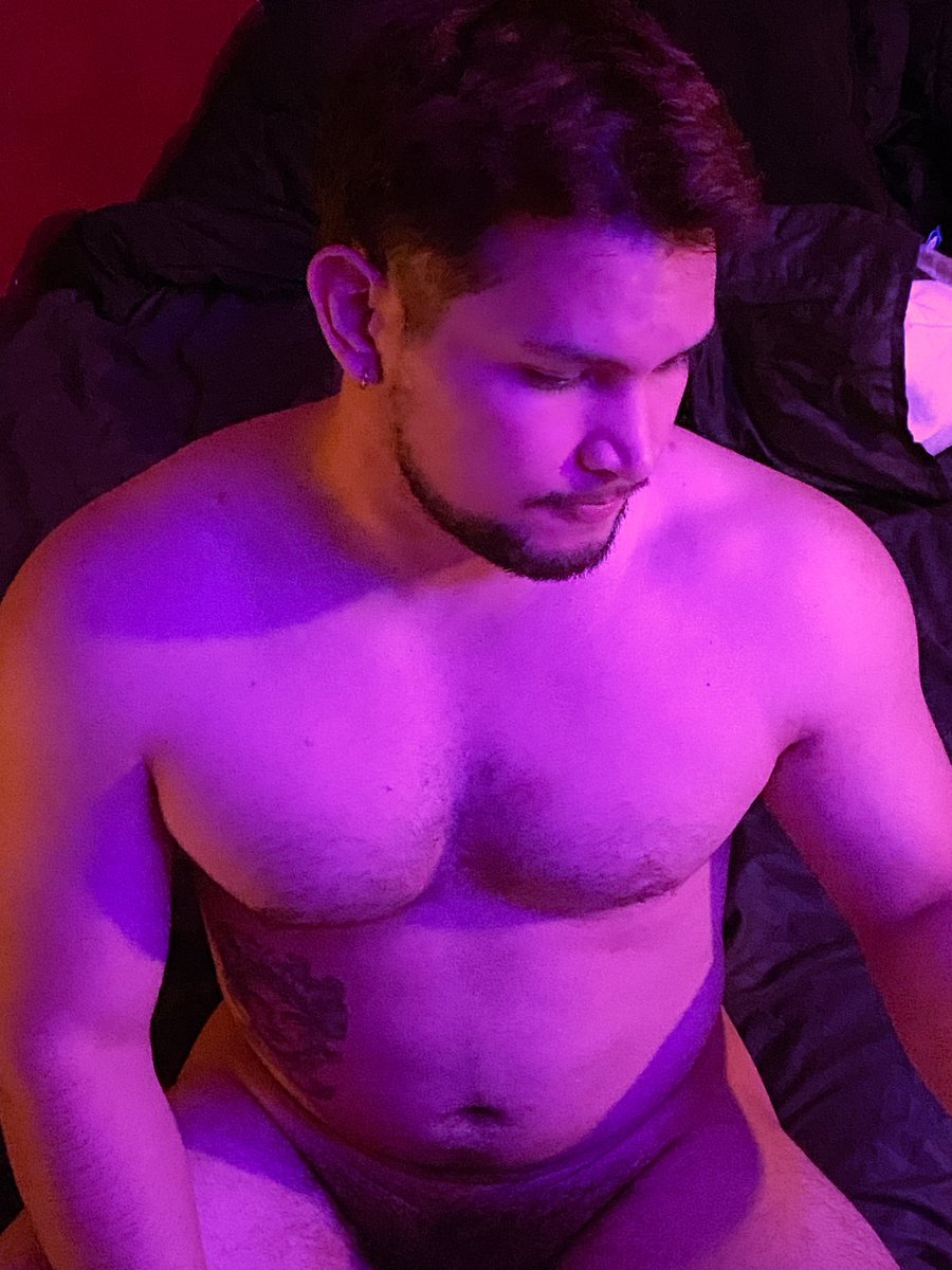 pinelli / bloody hell tweet media