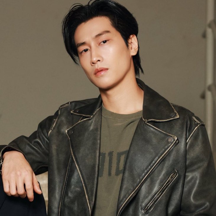 พั๊นคุงสน.บางหมวย tweet media