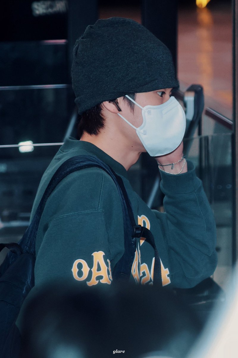 𝙂𝙇𝘼𝙍𝙀 tweet media