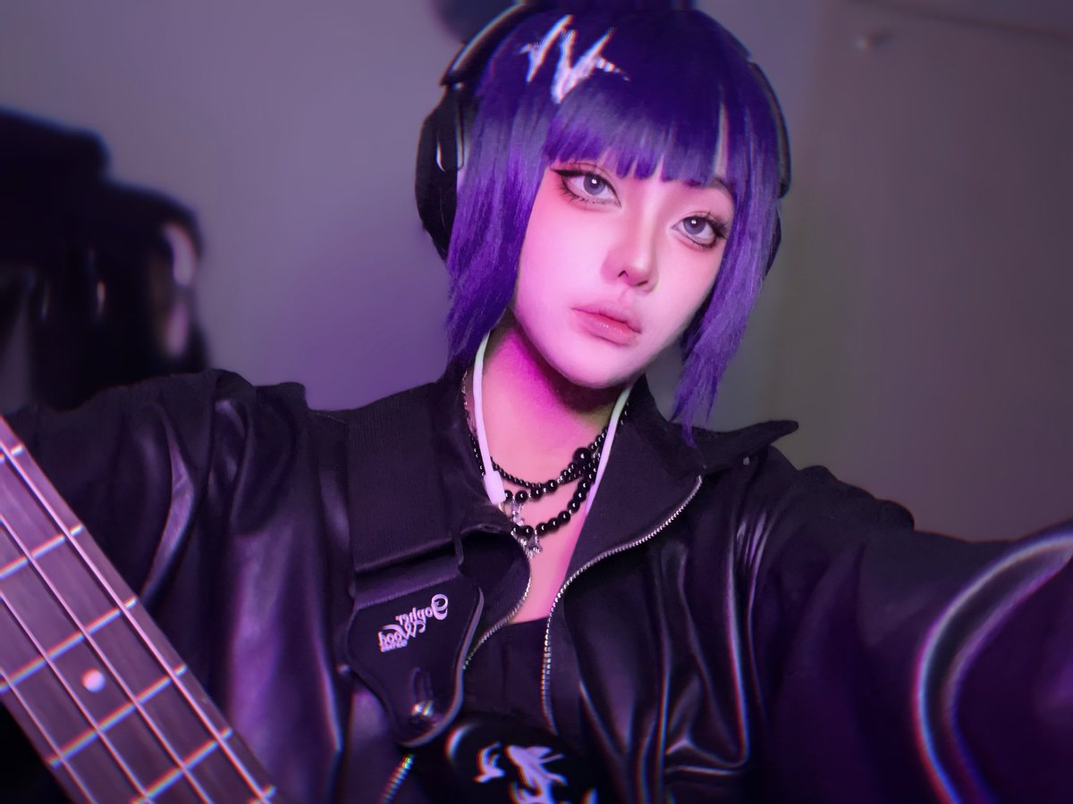 𝒌𝒊𝒎𝒉𝒊𝒓𝒐 tweet media