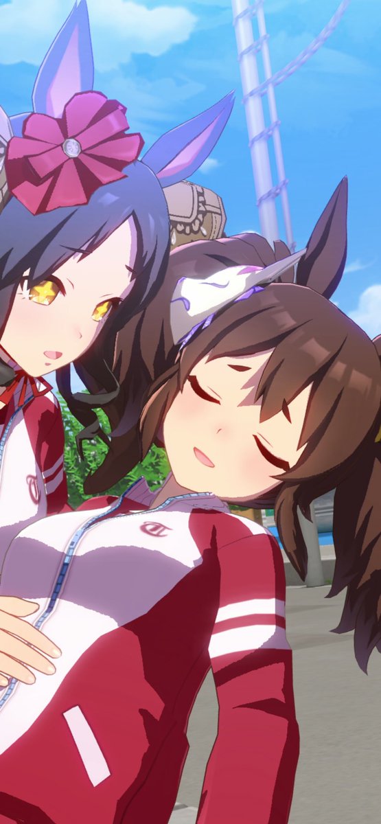 おゆはん食べたら一気に眠気が……
ちょっとだけ寝る……