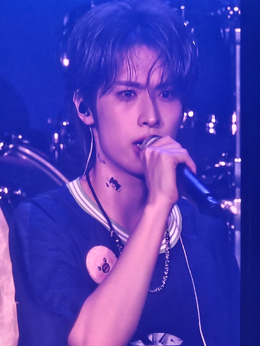 해곡일여온하 tweet media