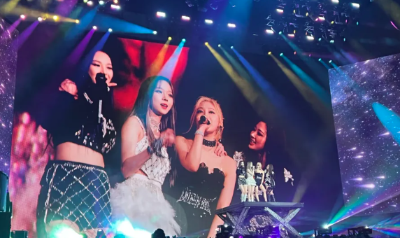 About Music tweet media