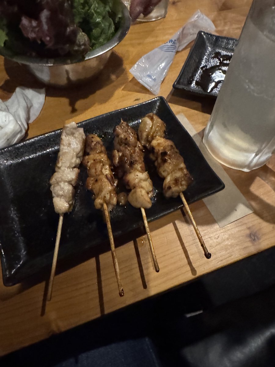  ︎︎h1- tweet media