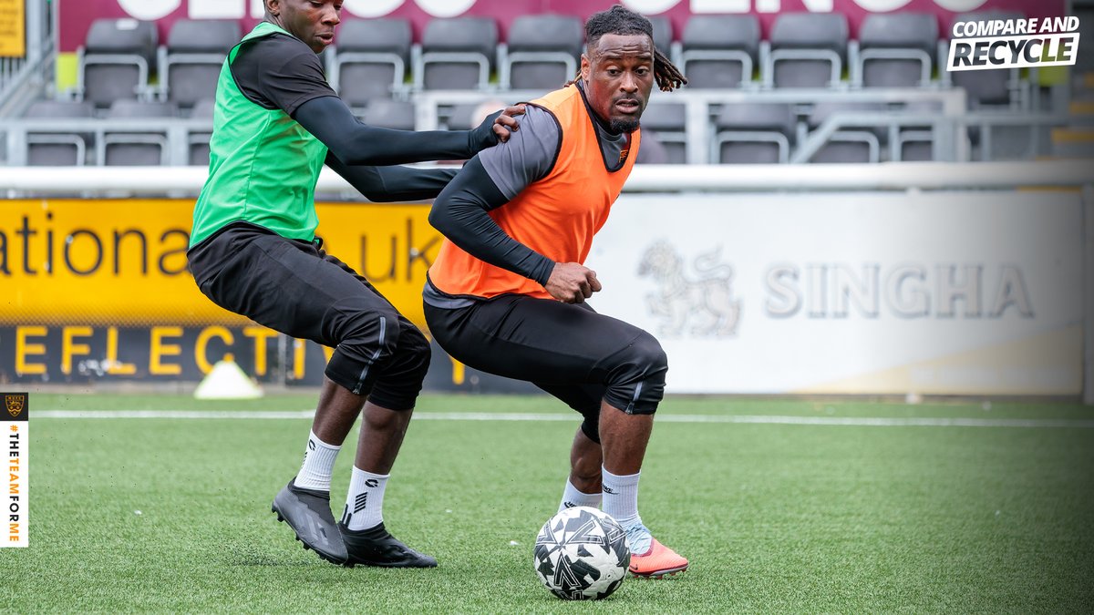 maidstoneunited's tweet photo. 💪 Ready for a big push this weekend.

📷 @acerhelen https://t.co/KjiXyCUxgV