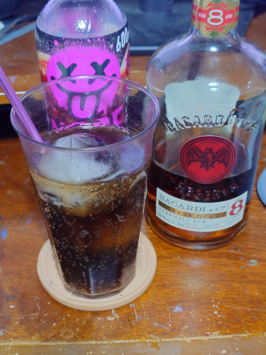 ノーフェイス tweet media