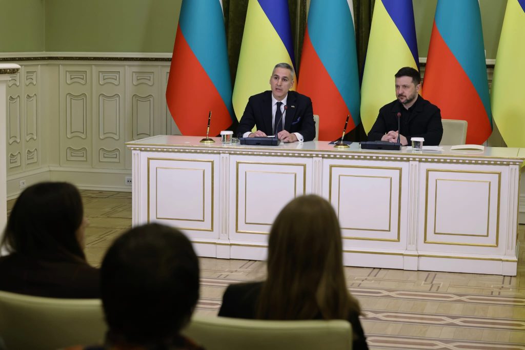 Свободна точка tweet media