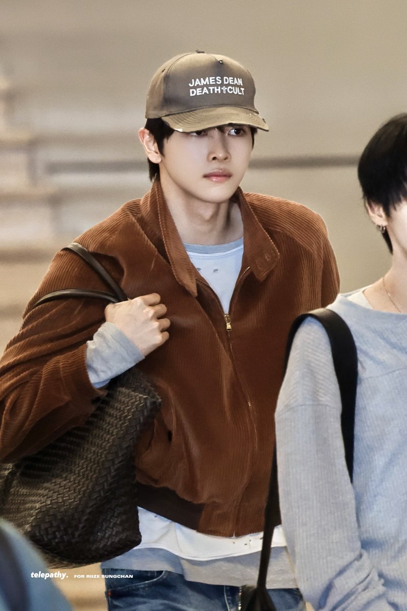 𝐭𝐞𝐥𝐞𝐩𝐚𝐭𝐡𝐲. tweet media