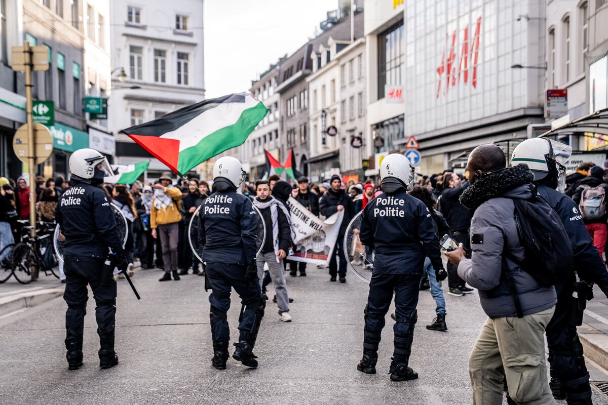 DH-Bruxelles tweet media