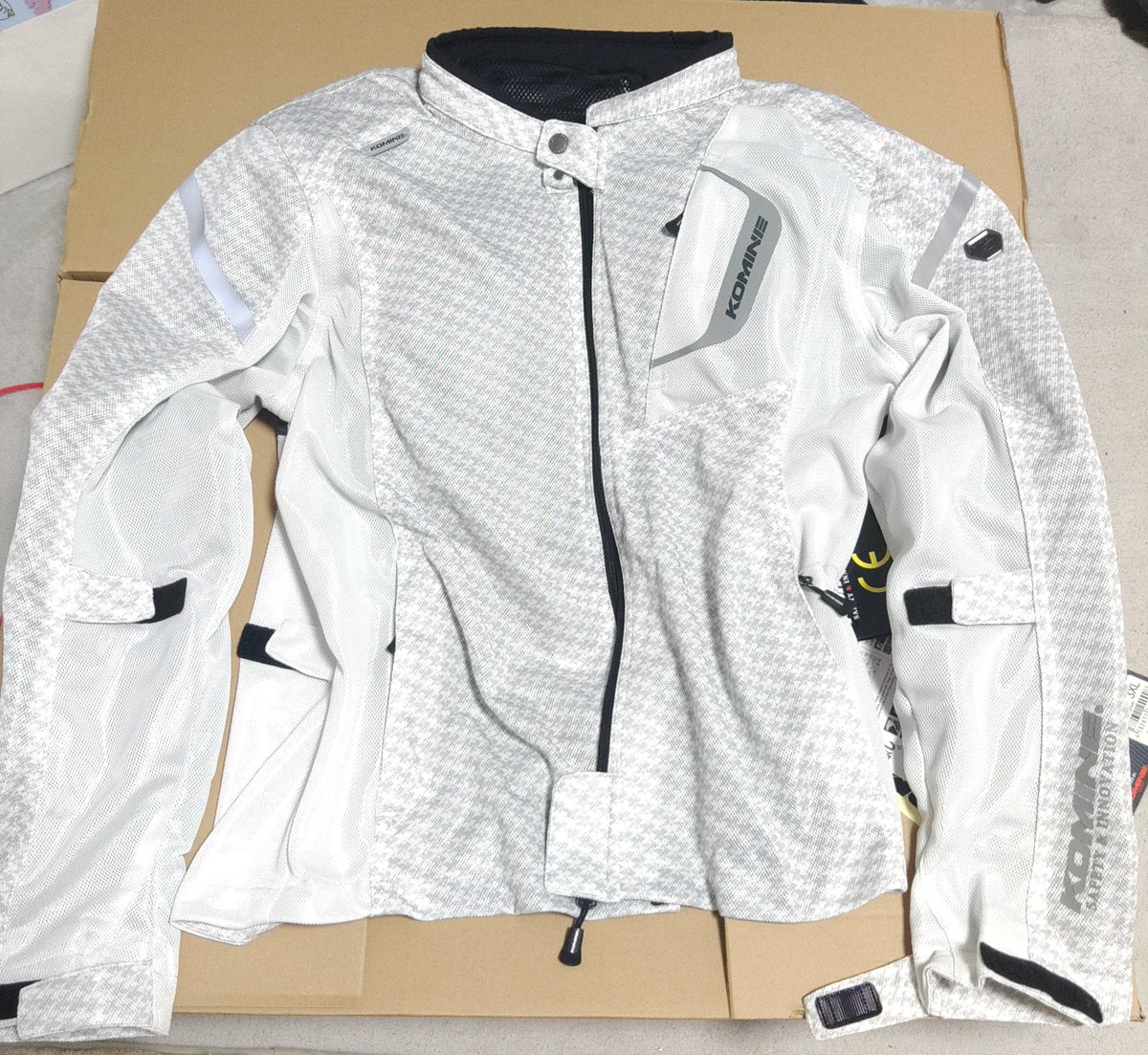 ケネディ tweet media