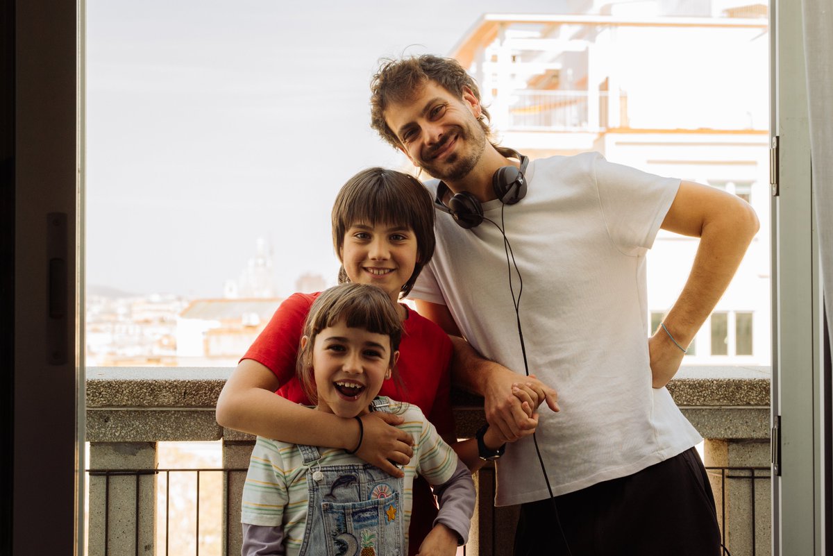 contraria. tweet media