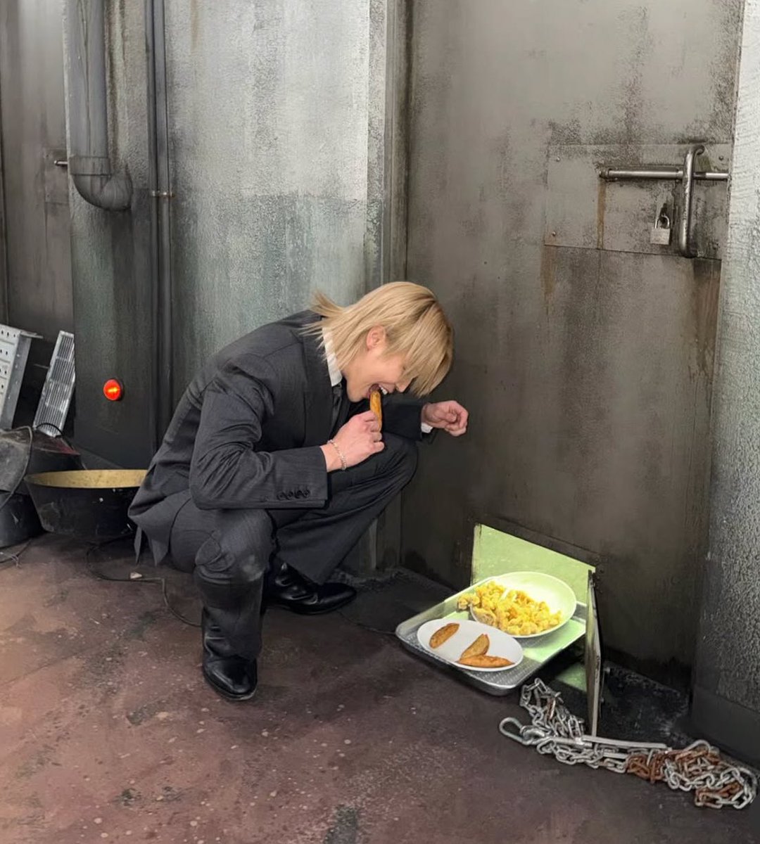 K⁷ | ⊙⊝⊜ tweet media