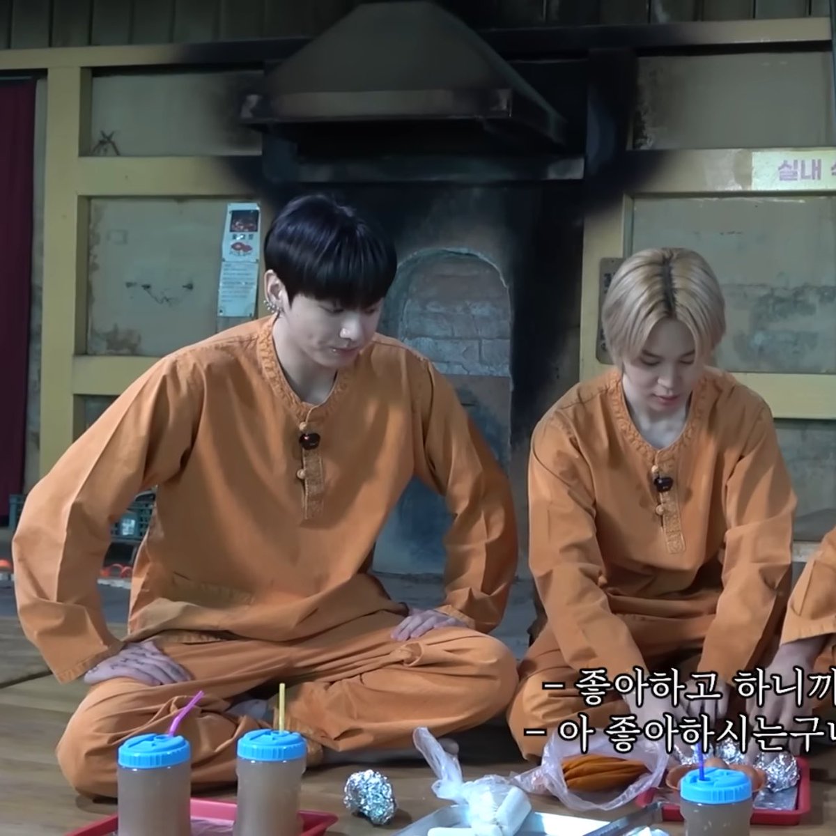 лаfufu tweet media