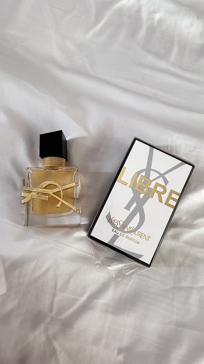 dey0mas tweet media