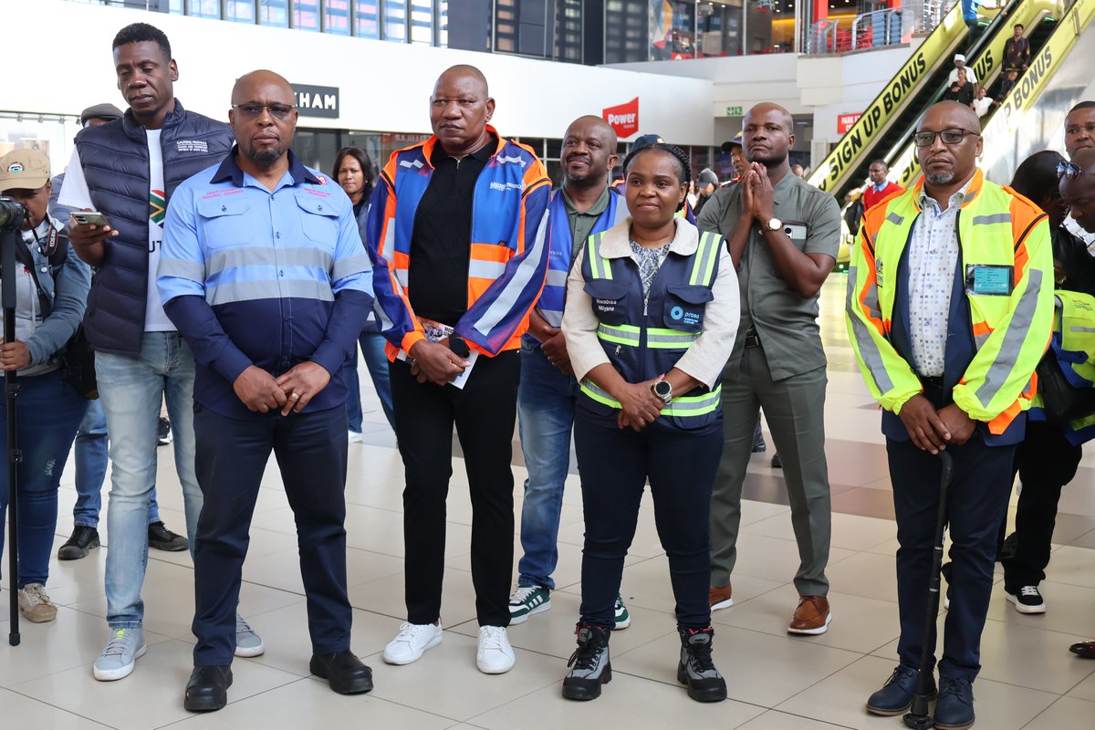 Gauteng Metrorail tweet media