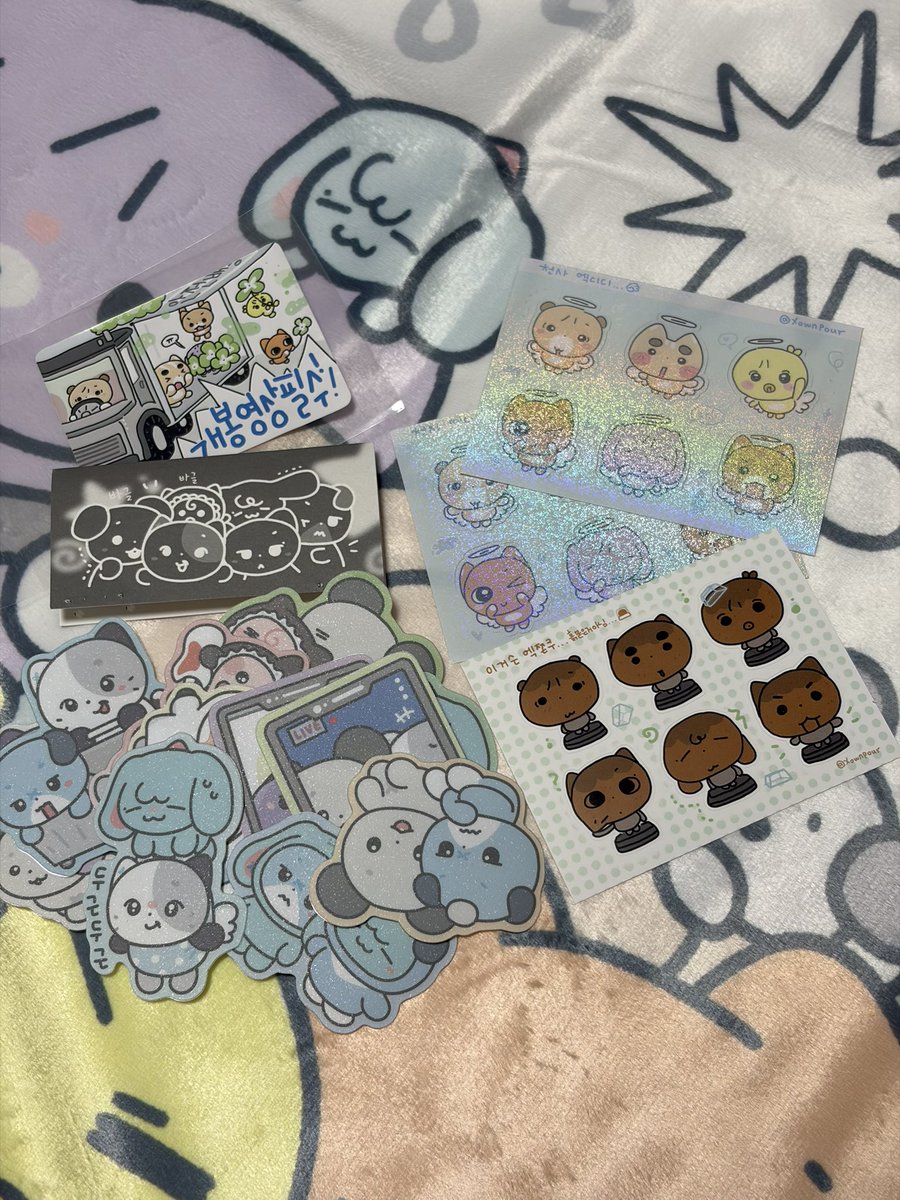 꼬마악마 tweet media