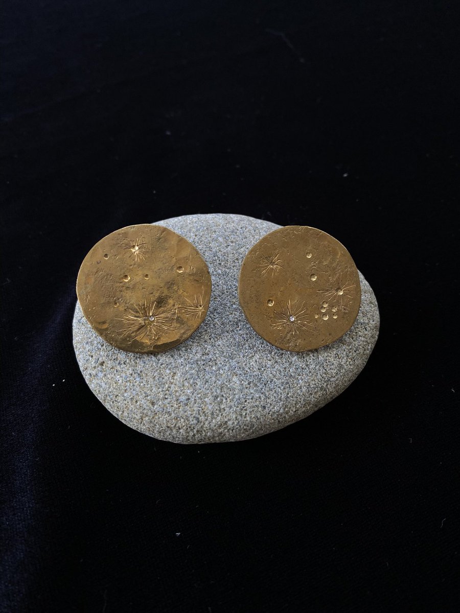 sono@is02101✴︎博物マニア4/11.12両日出展 tweet media