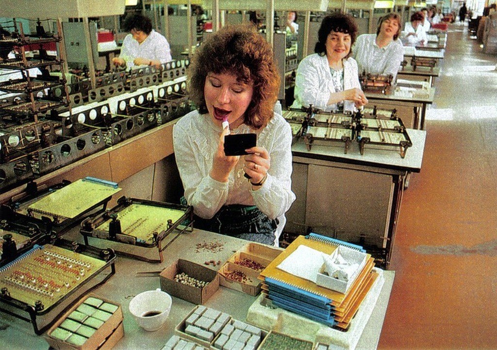 Eye On Axis tweet media