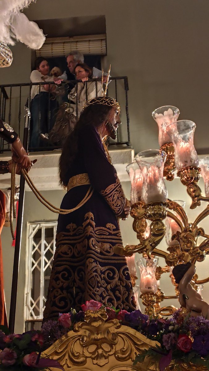 Lolo Valenzuela tweet media