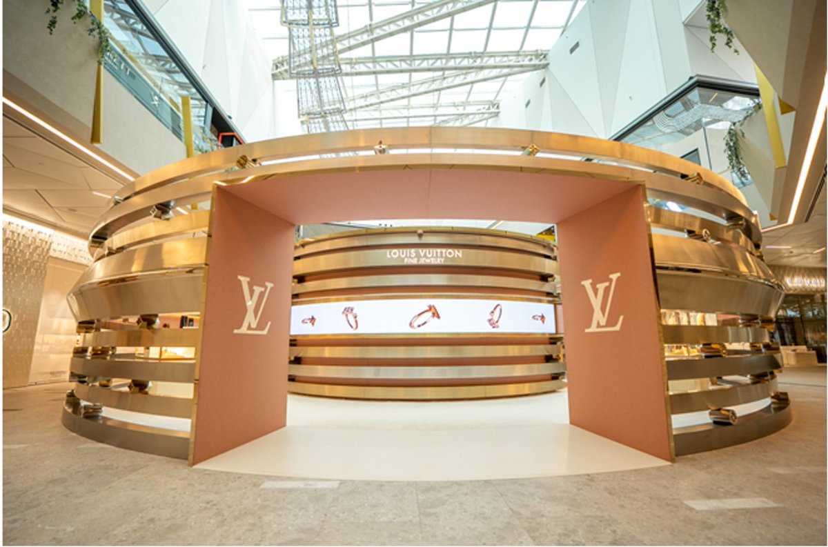 لأول مرة في السعودية… دار Louis Vuitton للمجوهرات في تجربة حصرية مؤقتة ...