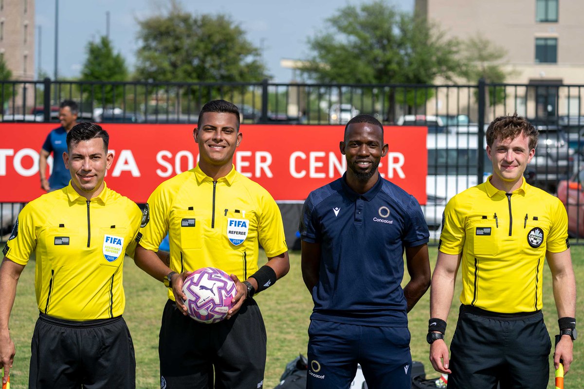 dougfejer's tweet photo. Dallas Cup Wednesday Super Group Referees.

(Also, some homeless guys looking for a meal.)

Photo tip. When photographing referees ask them to face the sun. (The light source.) It illuminates their faces.
@dallascup https://t.co/yuD9yR7rO4