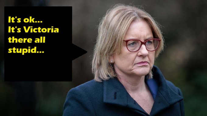 Hooters Aor tweet media