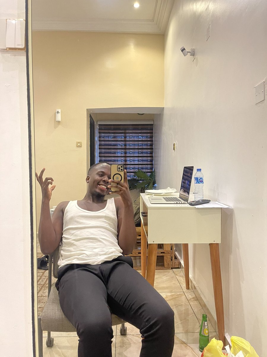 Dr. Kendall M.lts. tweet media