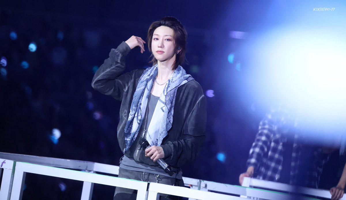 𝒔𝒉𝒊𝒏 tweet media