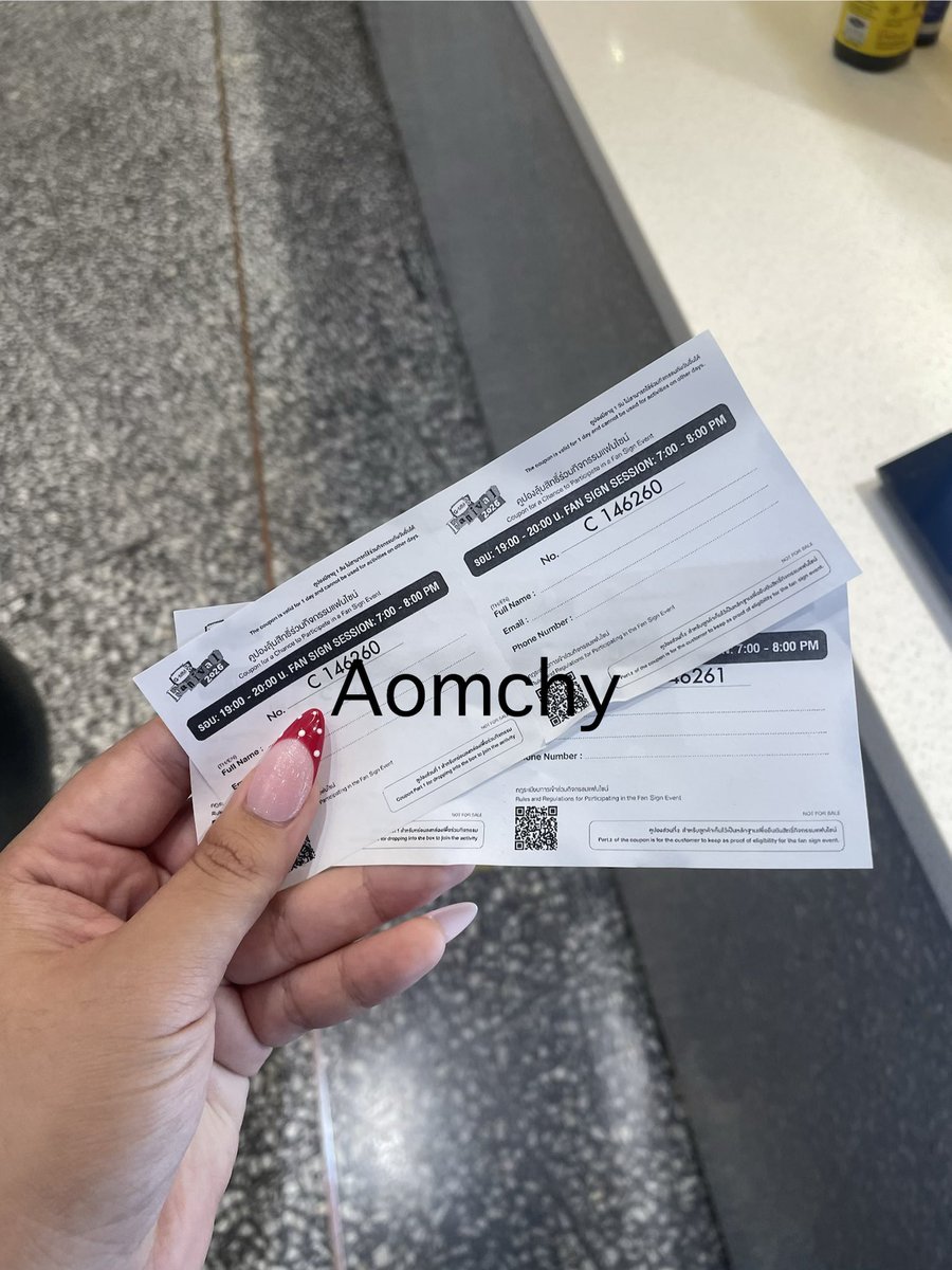 จี้หัวใจมะฟอกซ์ /•᷅•᷄\੭ tweet media