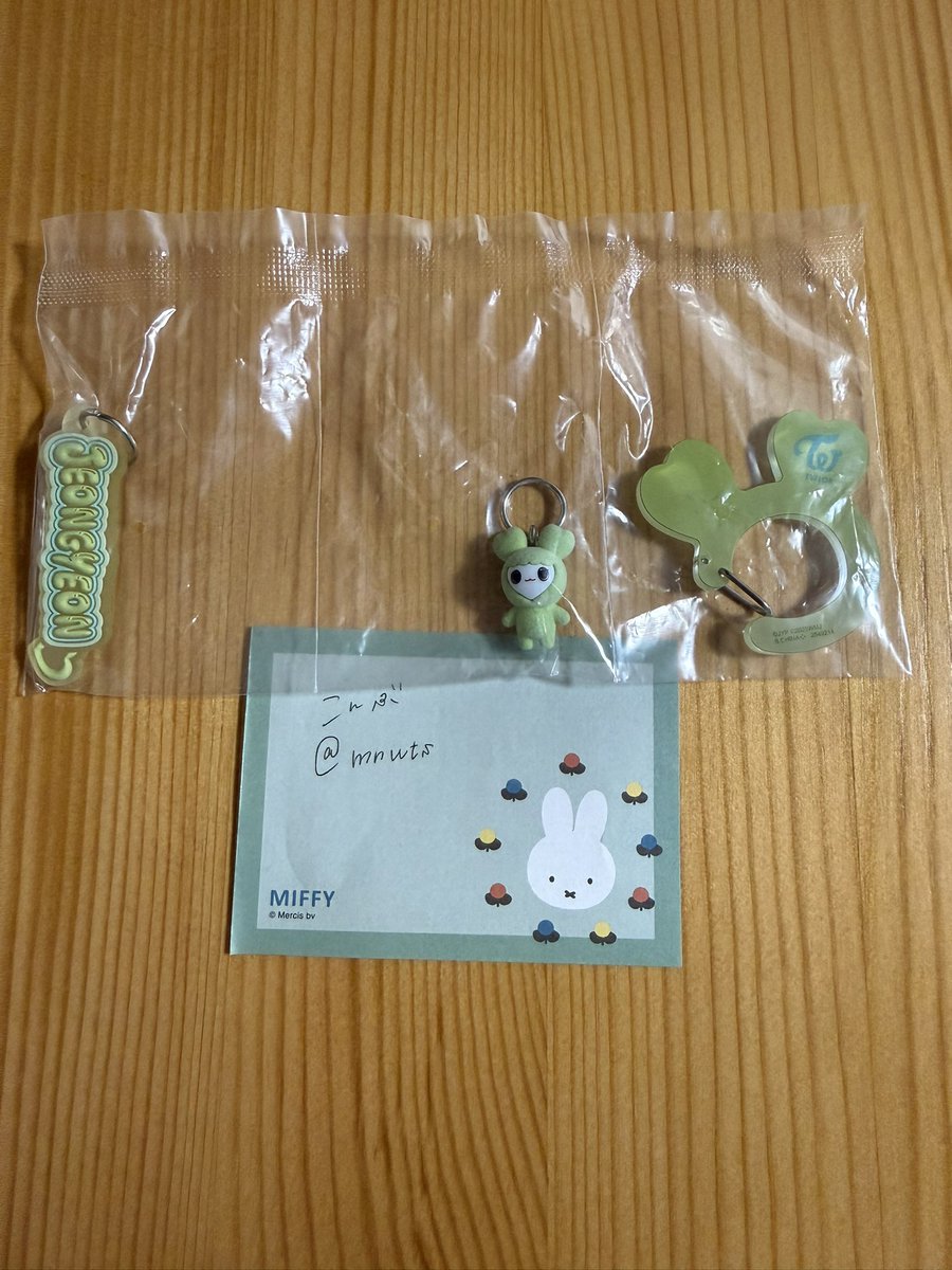 こんぶ tweet media