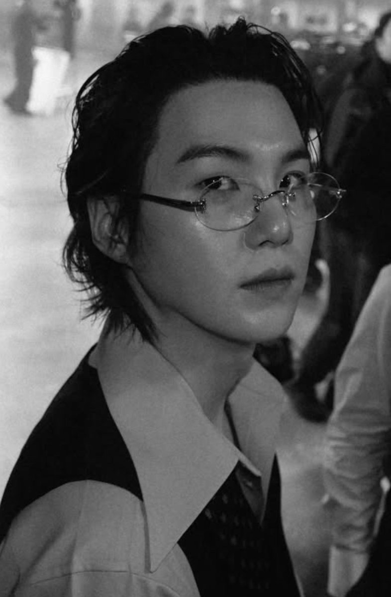 Nefeli Yoongi's hair is hazelnut pie tweet media