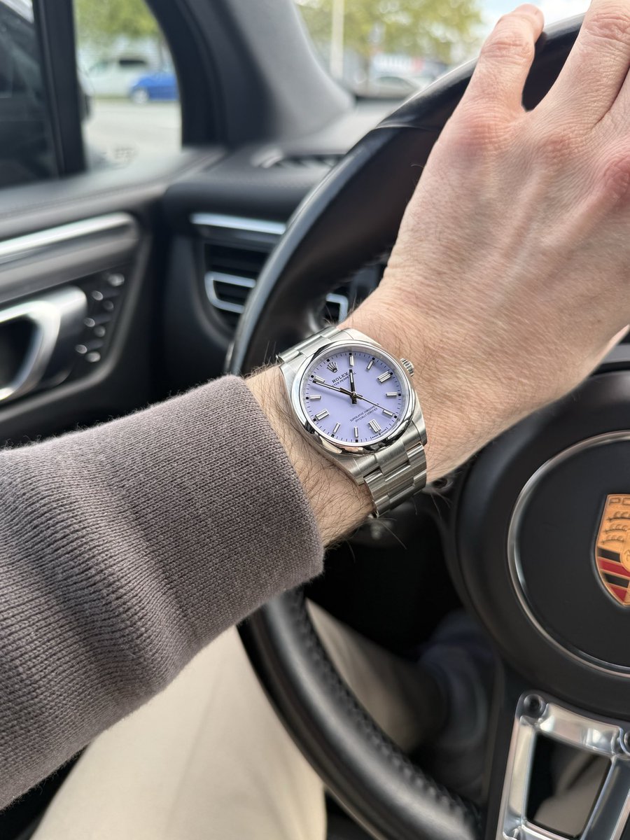 Pando.watches tweet media