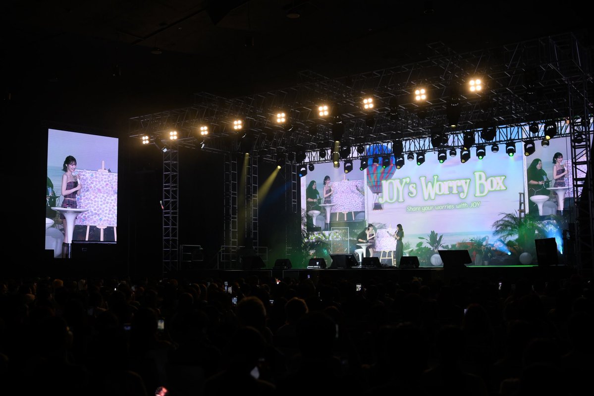 UniUjinent's tweet image. 2026 JOY ASIA TOUR ‘JOY SPLASH’ in BANGKOK on March 28 

Every cheer, every smile, and every moment from that day became a beautiful memory between JOY and Luvies 
Thank you to all the Luvies for creating such precious memories together 
#JOY #RedVelvet 
#2026JOY_SPLASH_TOUR