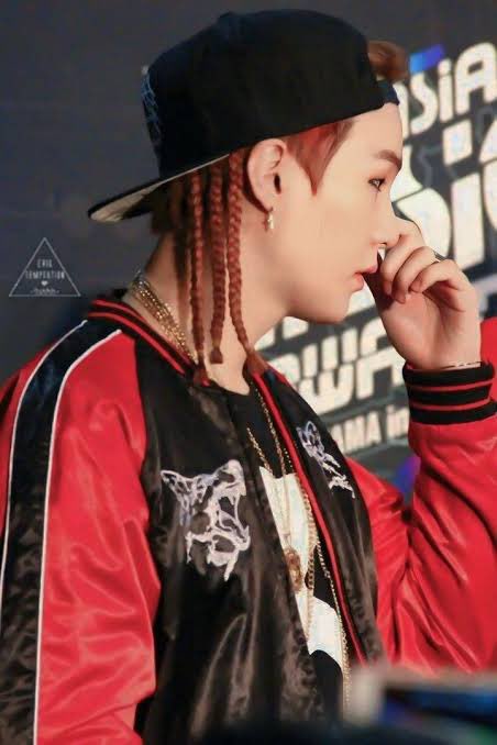 Clara Dao Boob Updates tweet media