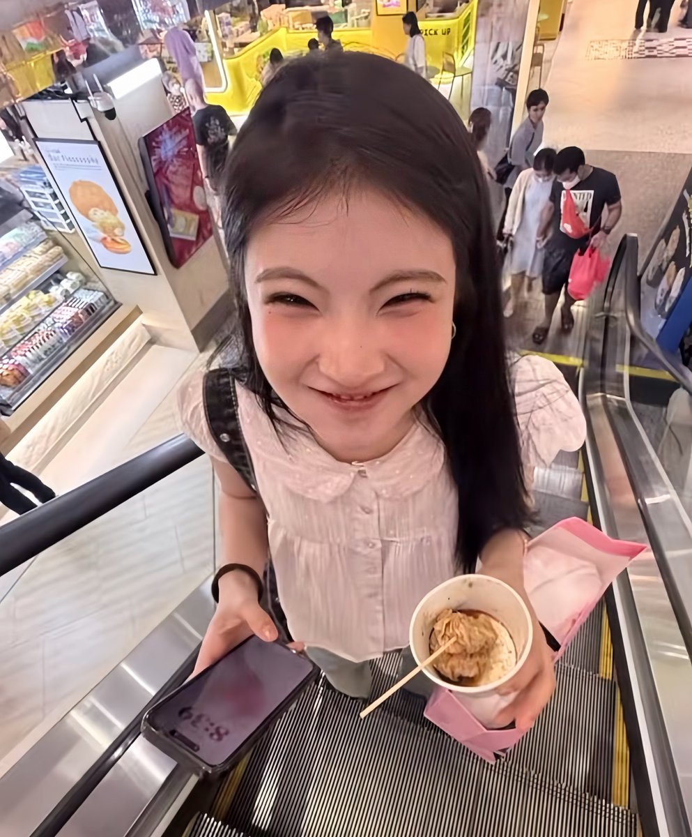 ˑ 𓈒 ᶻᵒⁿᵉ . tweet media