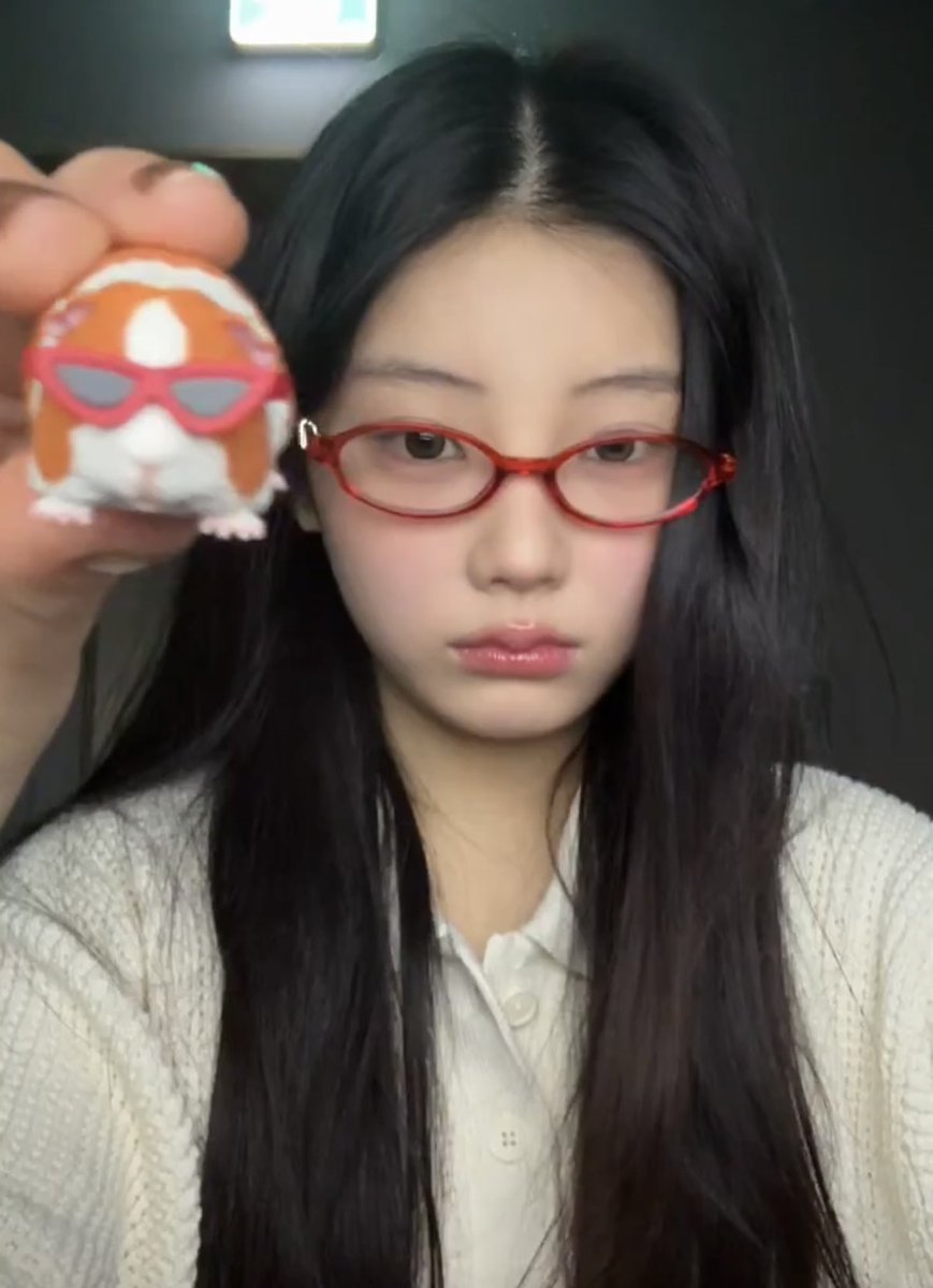 단이.. tweet media