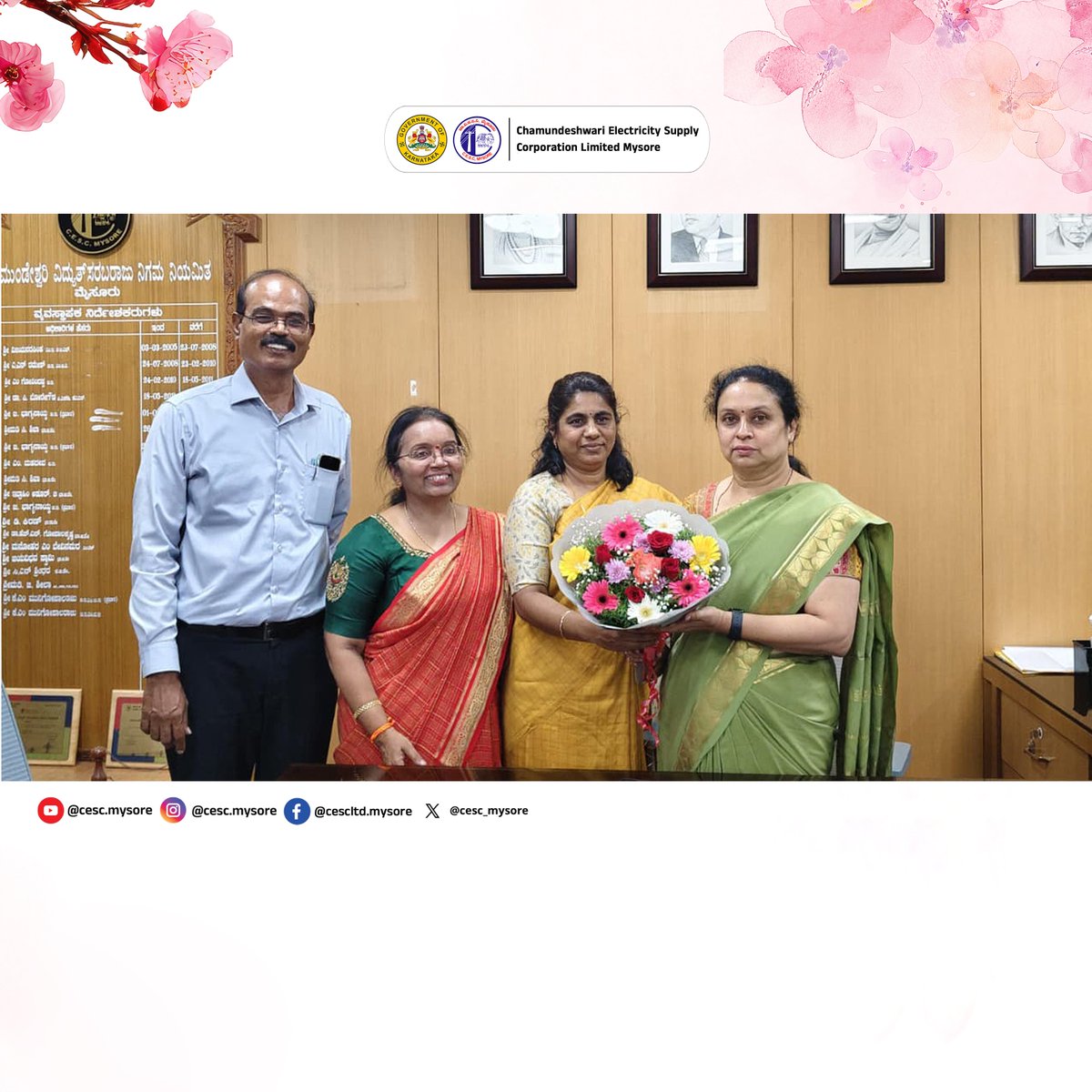 ಮಾನ್ಯ ವ್ಯವಸ್ಥಾಪಕ ನಿರ್ದೇಶಕರಾದ ಗೌರವಾನ್ವಿತ ಐಎಎಸ್ ಅಧಿಕಾರಿ ಶ್ರೀಮತಿ ಎಂ.ಎಸ್. ಅರ್ಚನಾ, ರವರಿಗೆ ಚಾಮುಂಡೇಶ್ವರಿ ವಿದ್ಯುತ್ ಸರಬರಾಜು ನಿಗಮ ನಿಯಮಿತ (ಸೆಸ್ಕ್‌) ಕುಟುಂಬಕ್ಕೆ ಹಾರ್ದಿಕವಾಗಿ ಸ್ವಾಗತಿಸುತ್ತೇವೆ.
