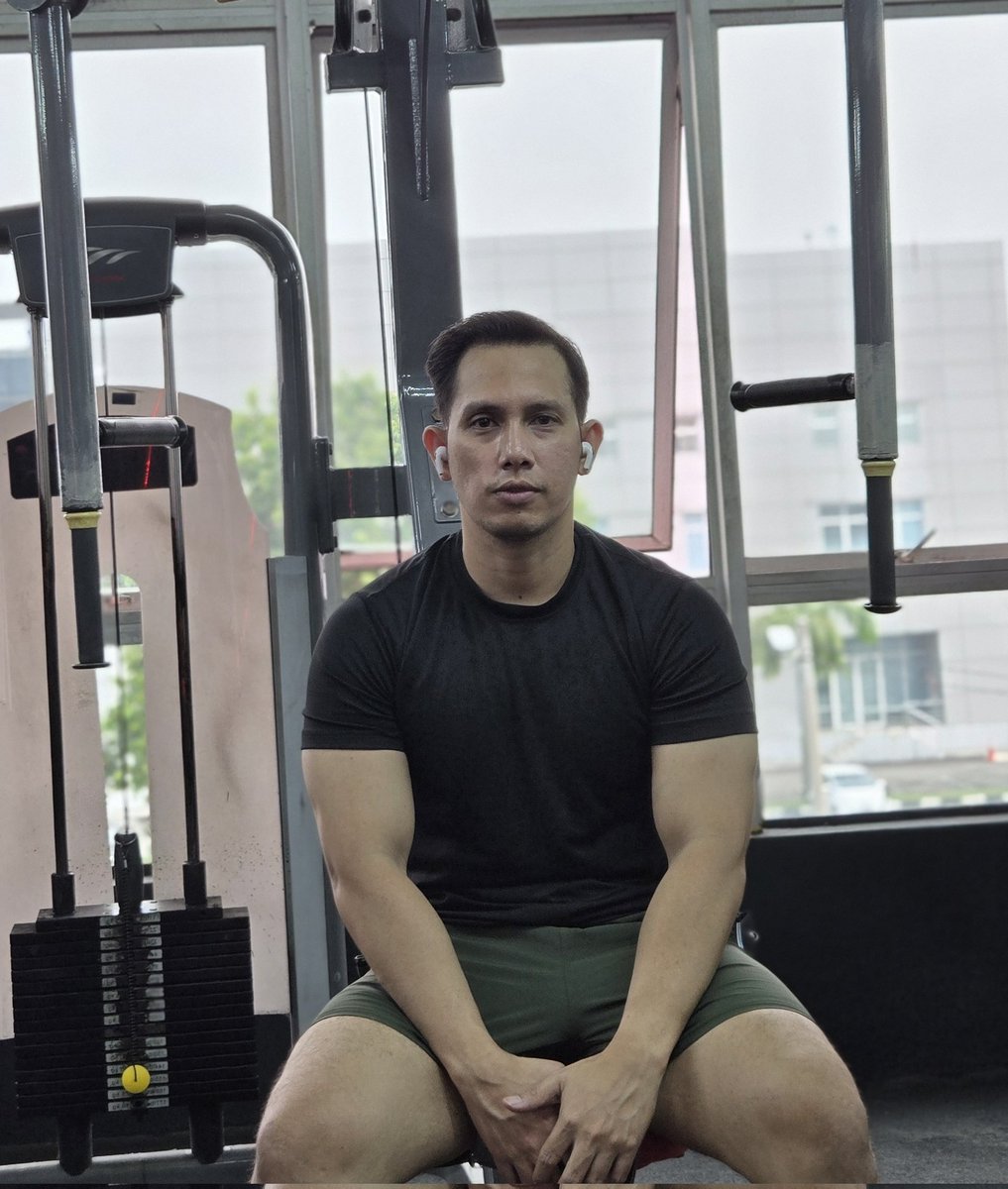 captfikriz tweet media