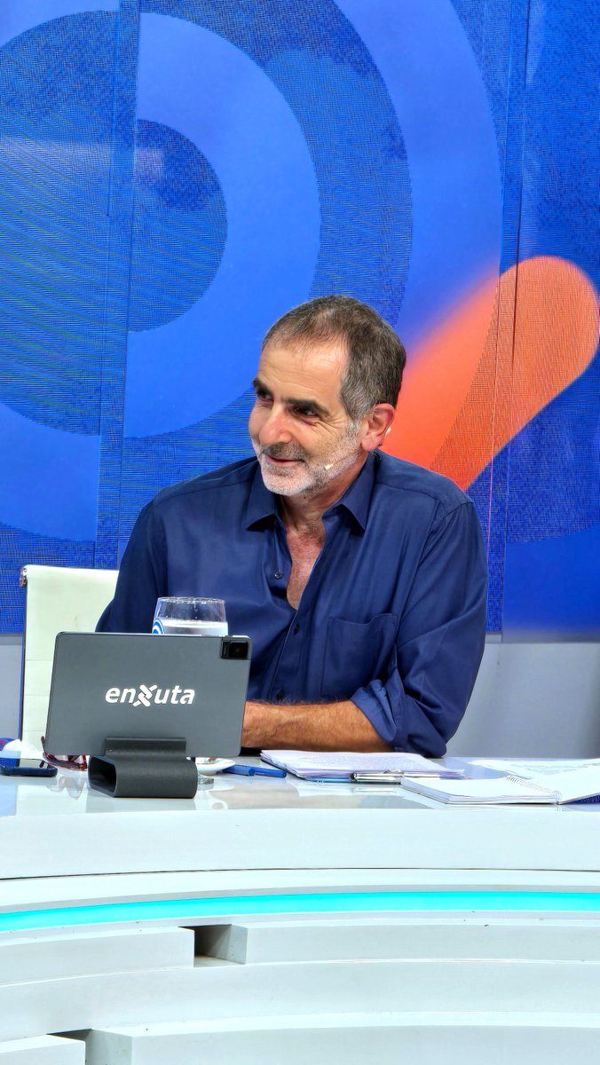 Desayunos informales tweet media